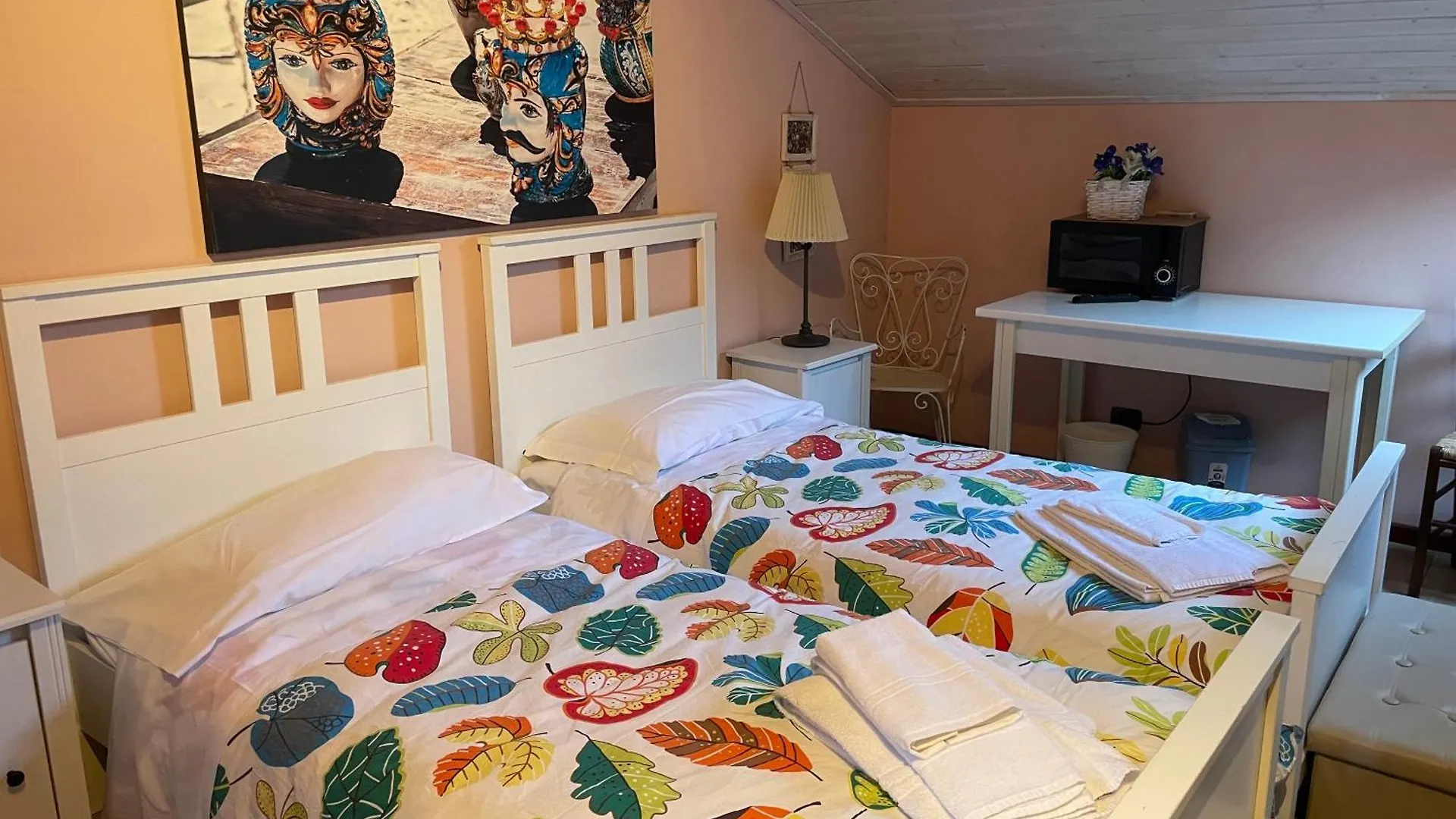 فندق مبيت وإفطار Tremestieri Etneo B&B Etna Country