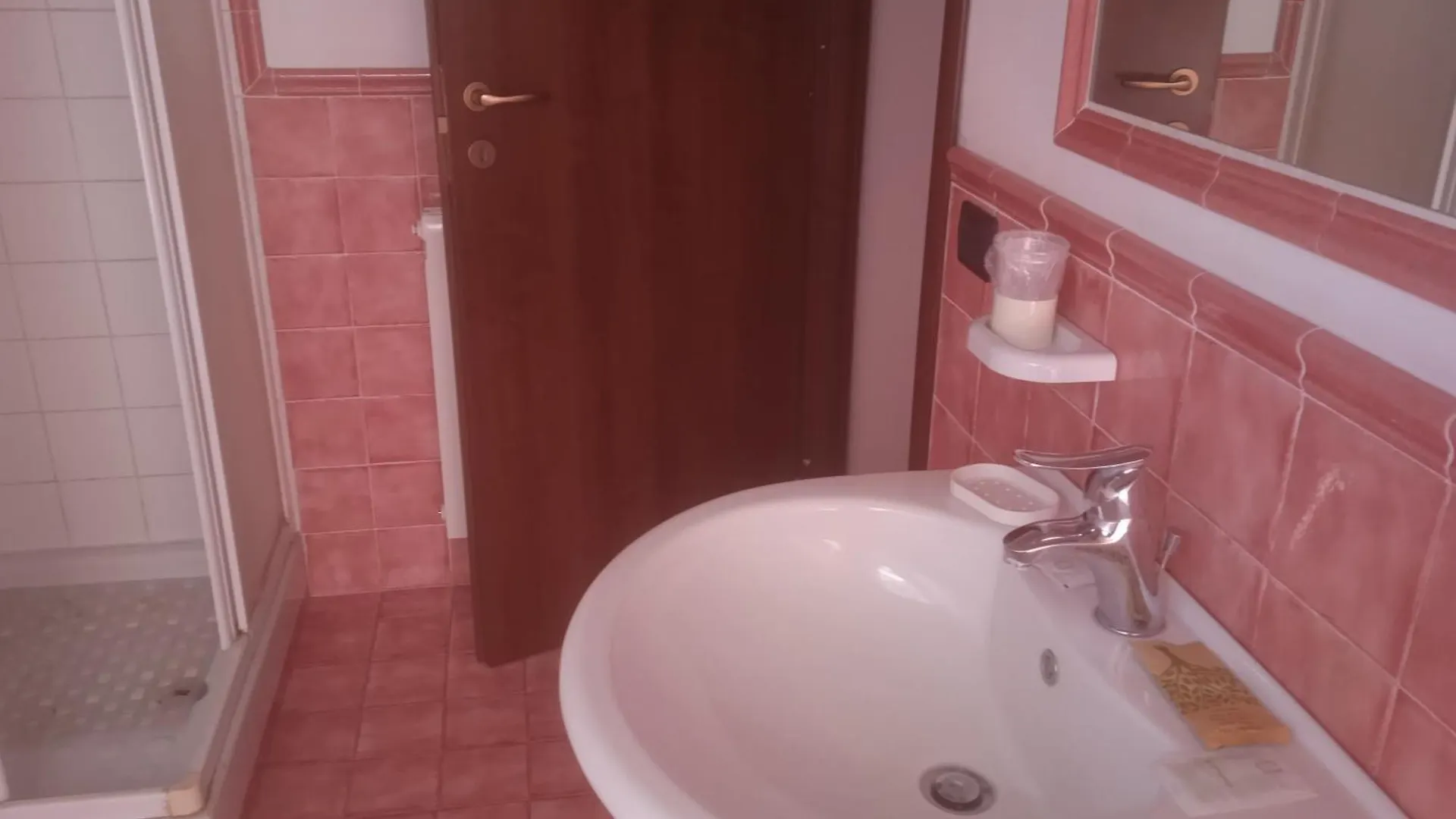 Tremestieri Etneo B&B Etna Country فندق مبيت وإفطار