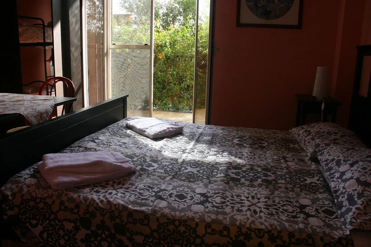 Tremestieri Etneo B&B Etna Country فندق مبيت وإفطار